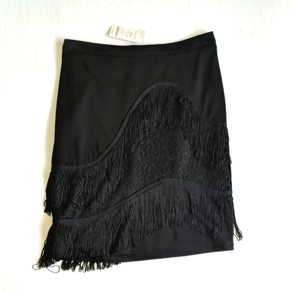NEW bebe flapper style black pencil skirt with lace & fringe women's size small - Picture 1 of 11